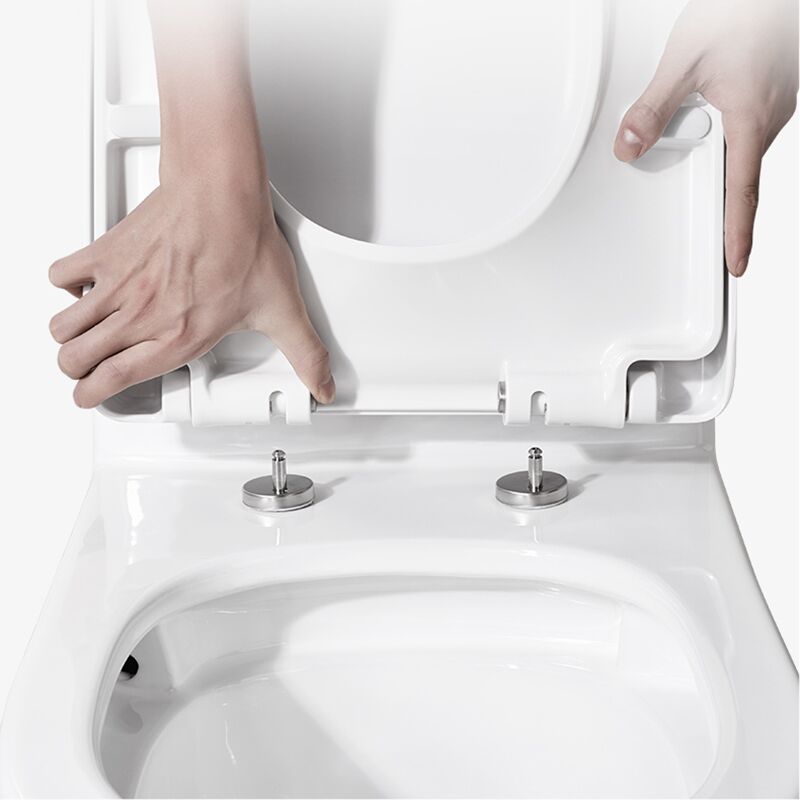 Modern Sanitary Ware Ceramic Gold Plating Wc Toilet Bathroom One Piece Toilet China factory sanitary ware one piece toilet Push Button Removable Seat Einteiliger Toilettensitz mit Druckknopf und abnehmbarem Sitz