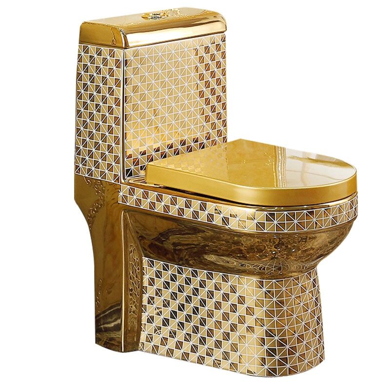Royal Luxury Sanitary Ware Wc Toilet Bathroom Electroplated Gold Color Washdown Siphonic Gold Toilet Luxury Design Golden Sanitary Wares WC One Pieces Gold Plating Toilet G1004 Royal luxo sanitário ware wc banheiro galvanizado cor de ouro lavagem sifônico ouro wc