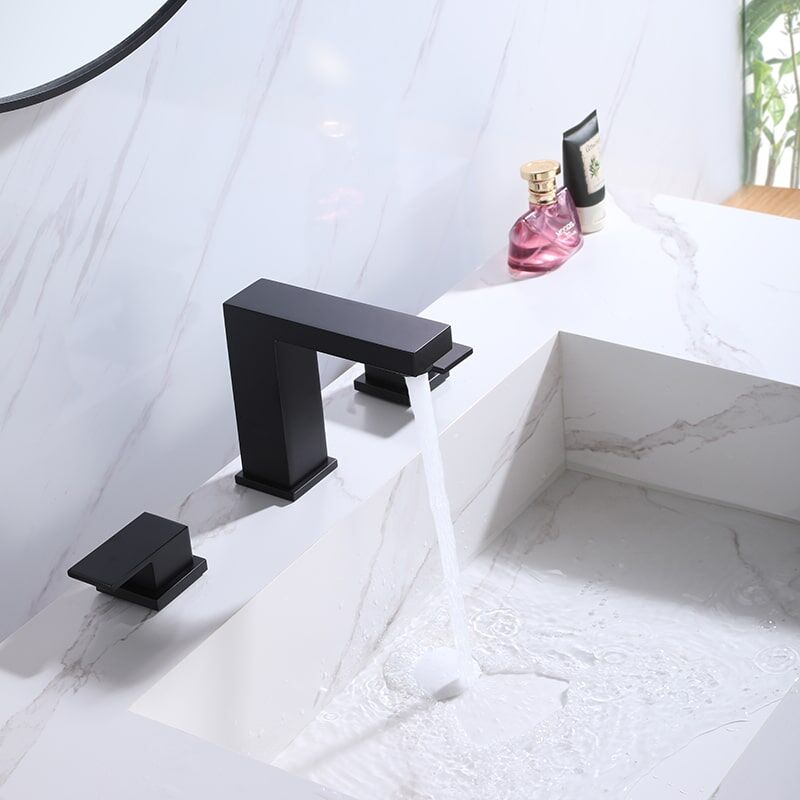 2 Pemegang Basin Faucet Mixer Brass Brushed Gold Bathroom Sink Tap 3 Lubang Bathroom Basin Faucet Project Hot Sale Matt Black Finish Deck Mounted 3 Lubang 2 Handle 8 Brass Bathroom Faucet 10 2 Handle Basin Faucet Mixer Brass Brushed Gold Bathroom Sink Tap 3 Holes Bathroom Basin Faucet - Imej 11
